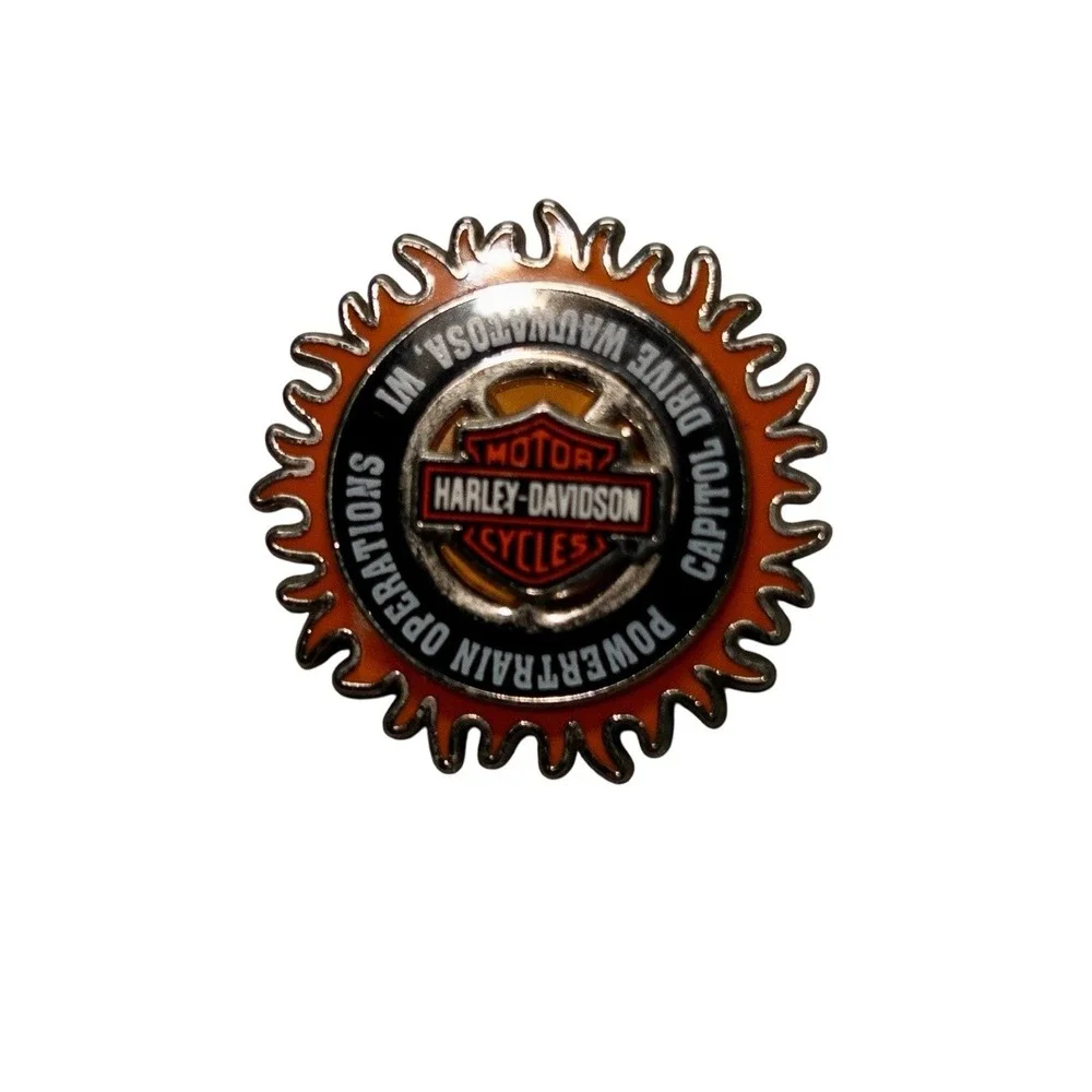 Harley Davidson Collectors Lapel Pin Powertrain Operations Factory WI Spinning